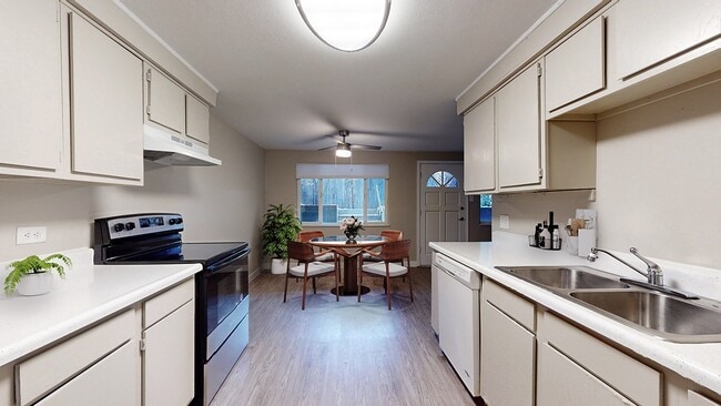 Building Photo - Bike Trail