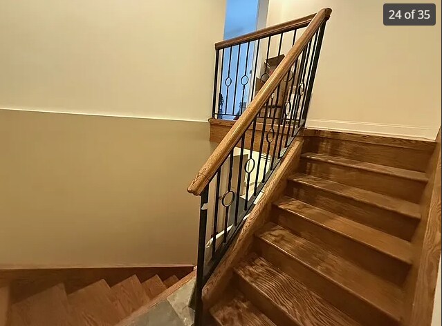 Building Photo - 3706 N Wilton Ave