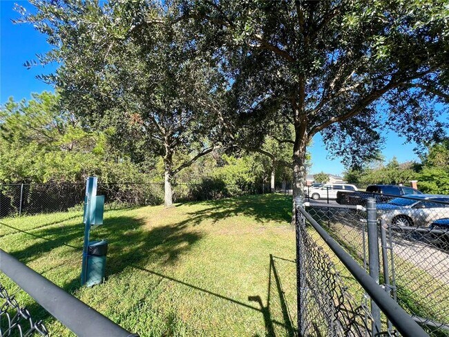 Building Photo - 9788 Tivoli Villa Dr