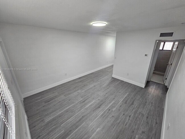 Building Photo - 1020 Opa-locka Blvd
