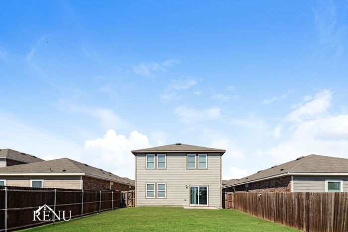 Building Photo - 6610 Charleston Dr