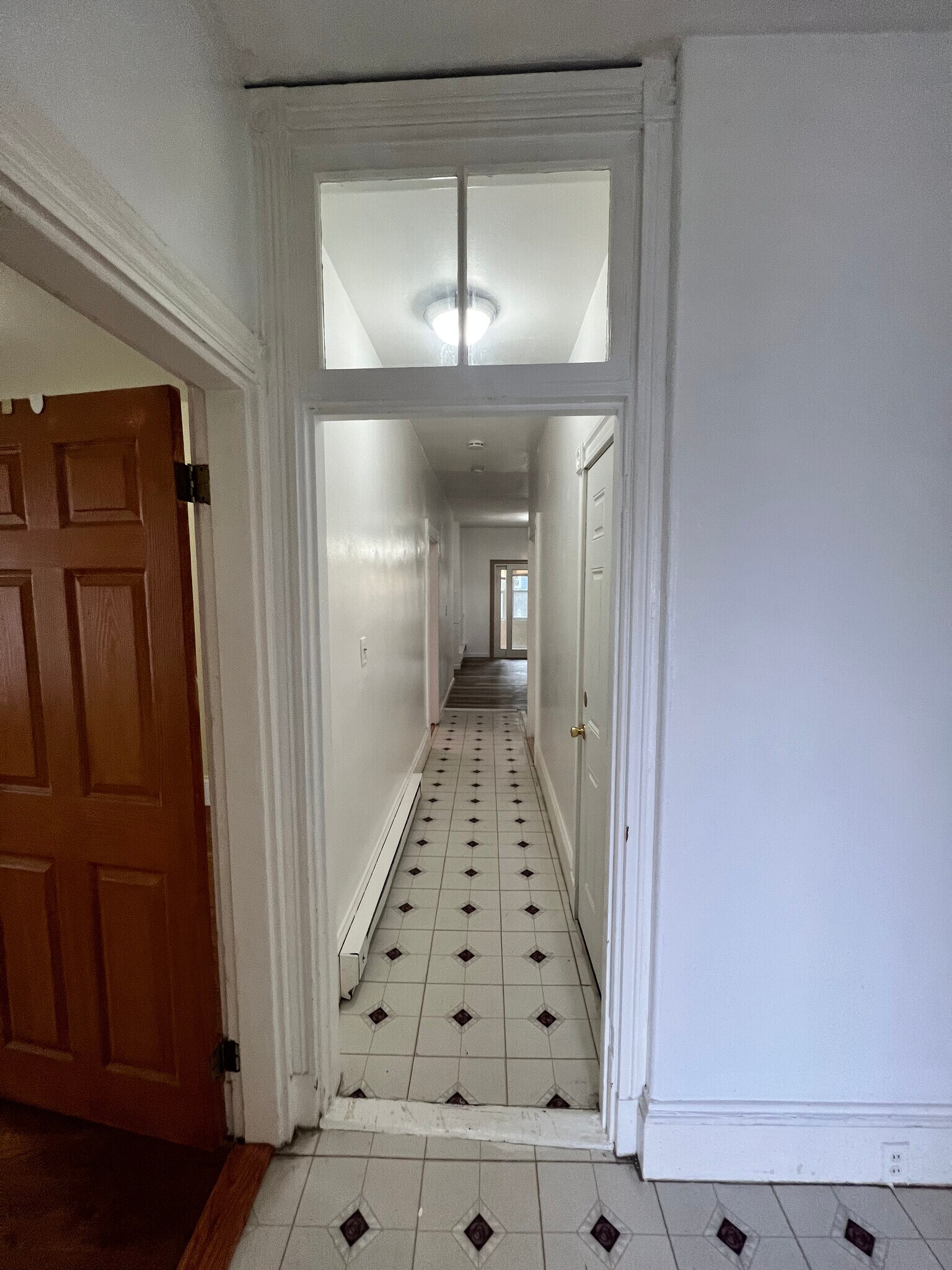 Building Photo - 45 Mozart St