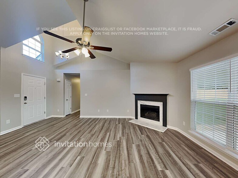 Building Photo - 4695 Falcon Chase Dr SW