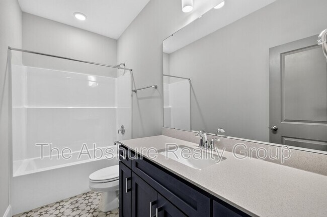 Building Photo - 8913 Kennebec Xing Dr