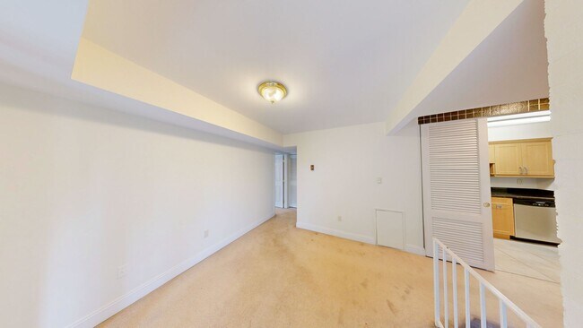 Building Photo - FRESH & Ready 1 bed + 1 Bath ALL UTILITIES INCLUDED
