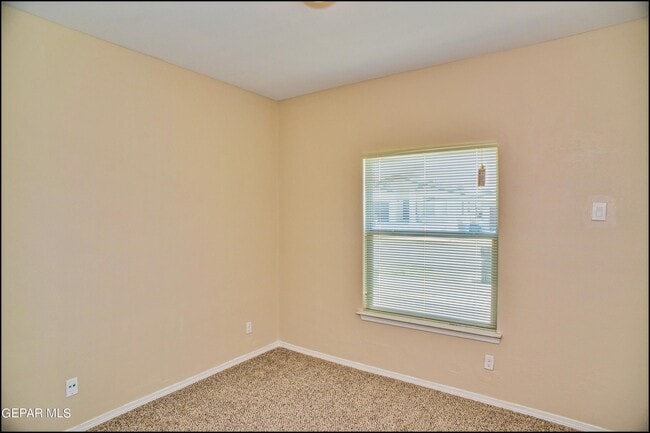 Building Photo - 452 Isaias Ave.