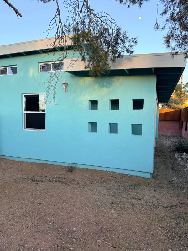 Building Photo - 5564 E Camden St