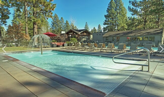 Splash pool - 18575 SW Century Dr