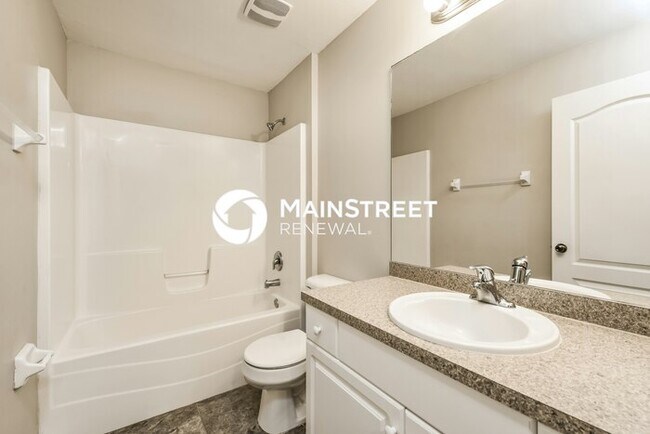 Building Photo - 3 Bedroom Pet-Friendly Home in Lehigh Acre...