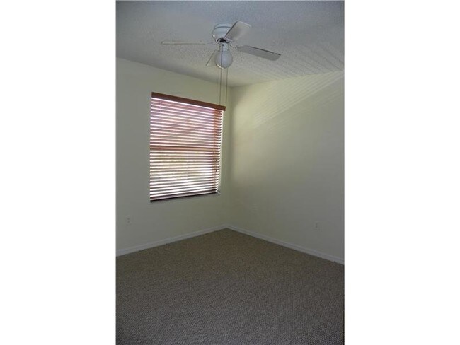 Building Photo - 14804 SW 155th Pl