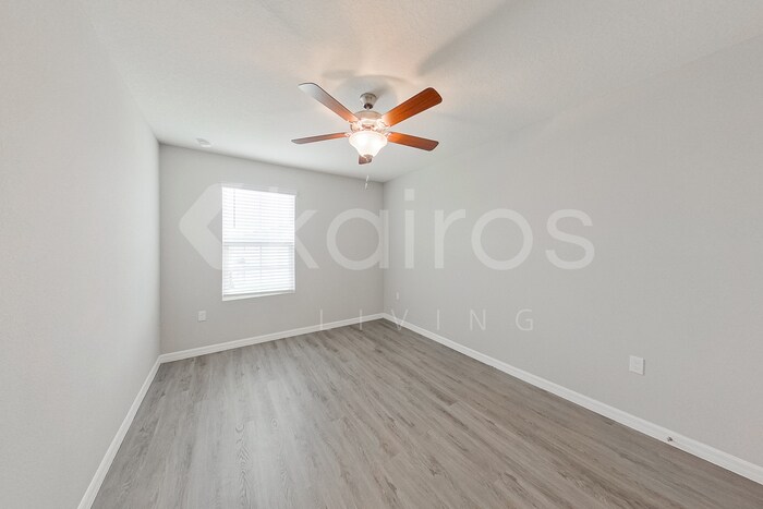 Building Photo - 4451 SW 85 Ln