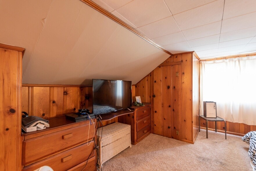 Loft area - 125 S State Road 446