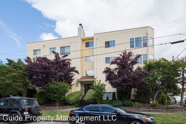 Building Photo - 1158 N 91st St