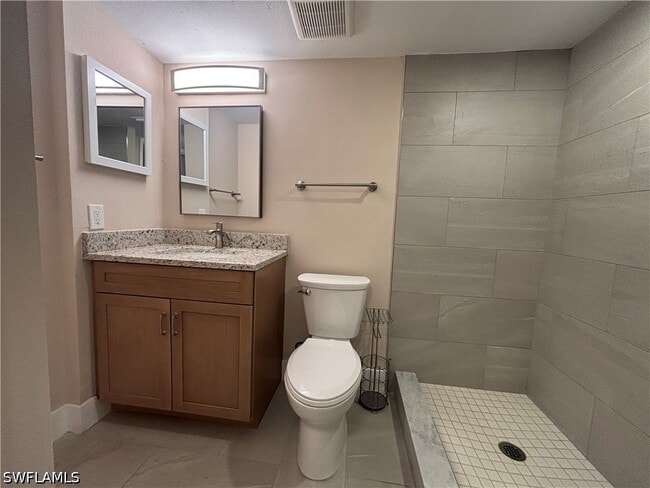 Building Photo - 5319 Summerlin Rd