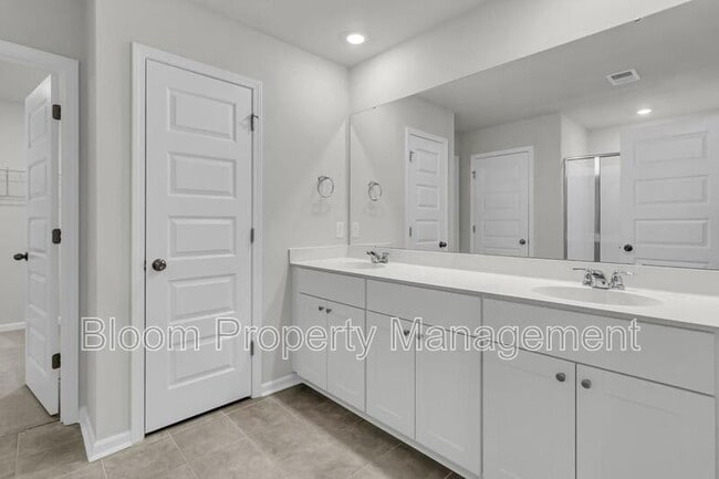 Building Photo - 181 Camellia Bloom Dr