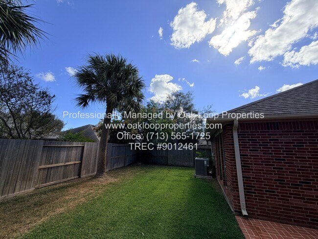 Building Photo - 1299 Ocean Manor Ln