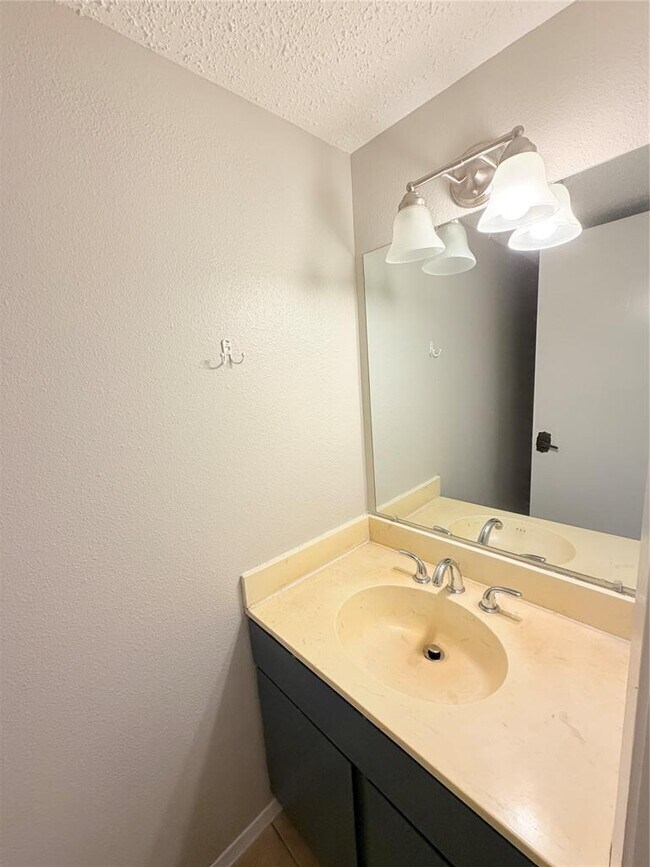 Building Photo - 9626 Covey Ridge Ln