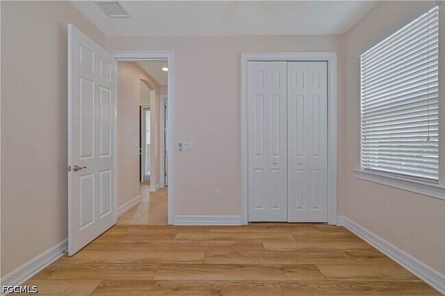 Building Photo - 3899 Eldon St