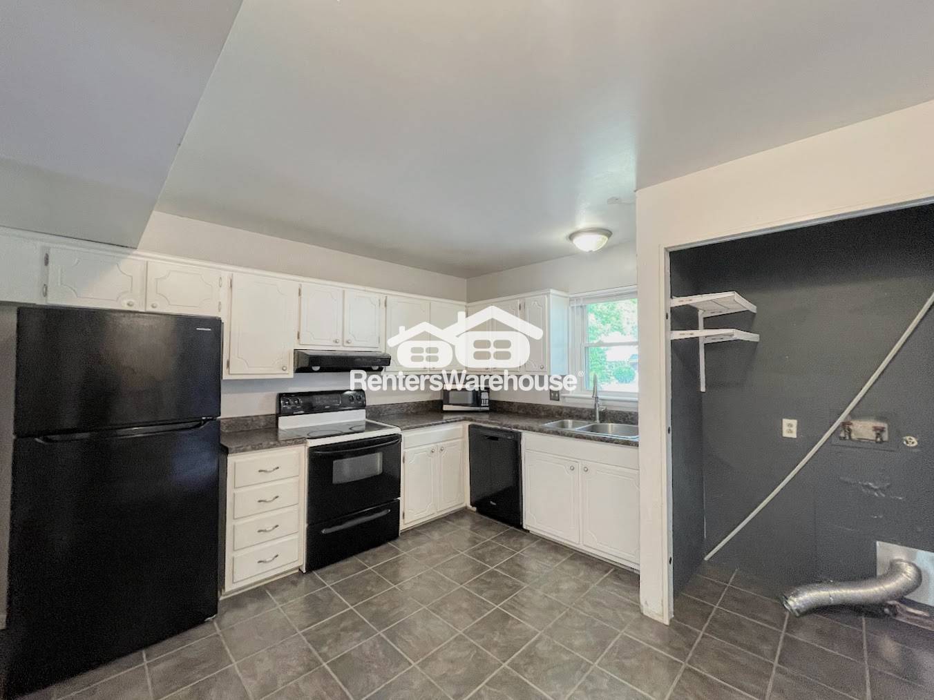 Building Photo - 5629 Banbury Ct
