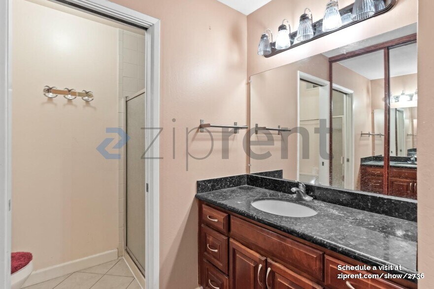 Building Photo - 644 Celestial Ln