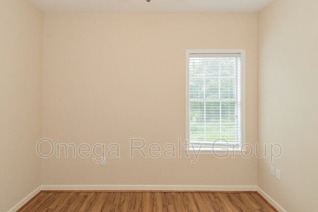 Building Photo - 686 Old Cahaba Dr