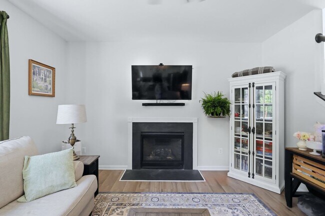 Building Photo - 20724 Hilton Run Ct