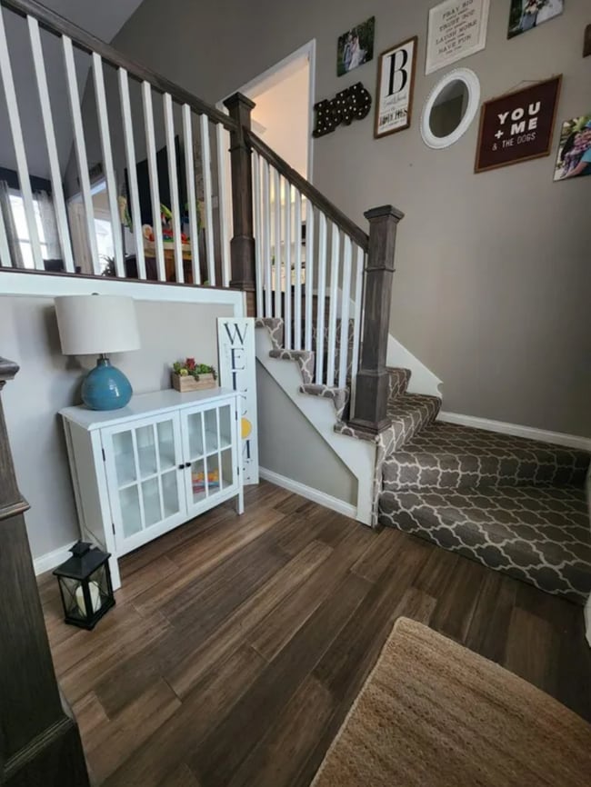 Split Entry with Landing - 411 Bayview Dr