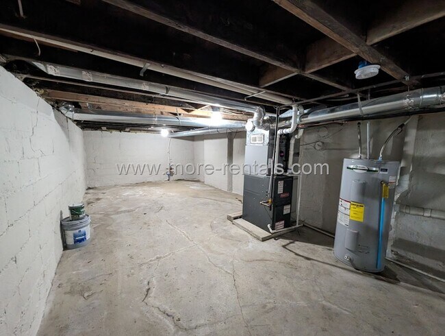 Building Photo - 1237-1239 Atcheson St