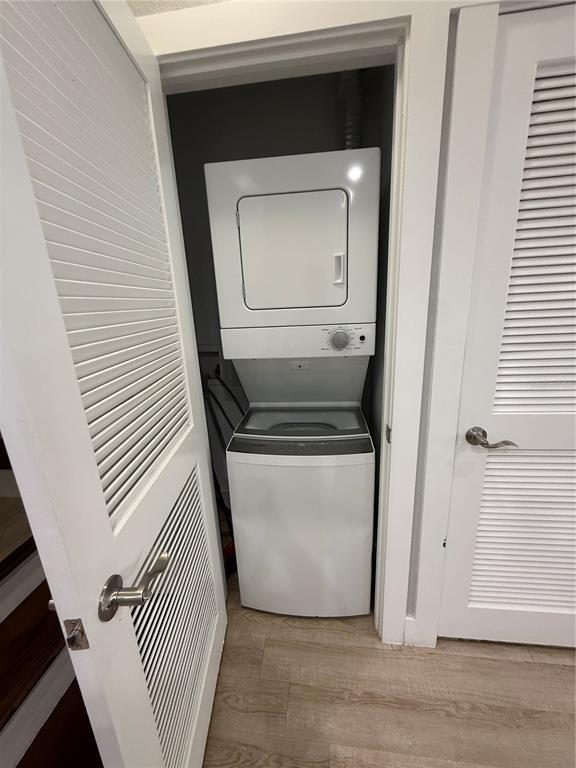 Building Photo - 2280 San Vital Dr