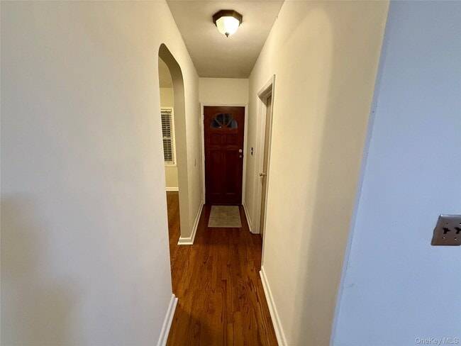 Building Photo - 29 Smith St