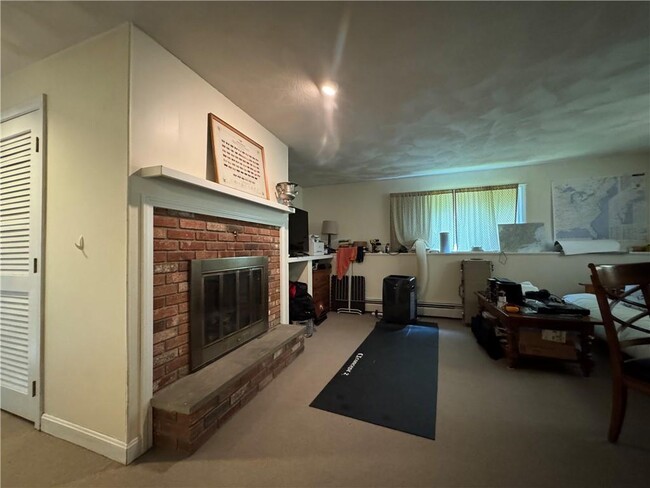 Building Photo - 15 Bliss Mine Rd