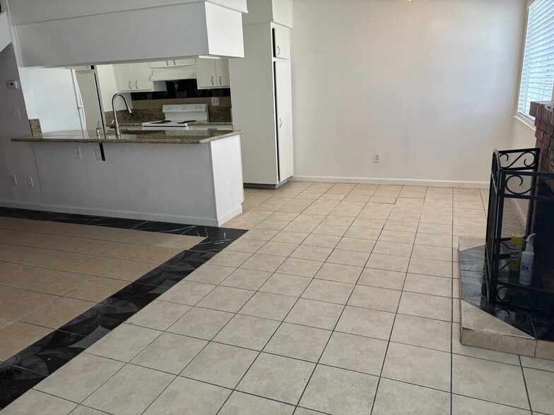 Building Photo - 26 Nedra Ct