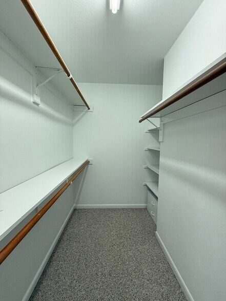 Building Photo - 3426 Londonderry Ct