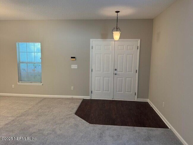 Building Photo - 14014 Summer Breeze Dr