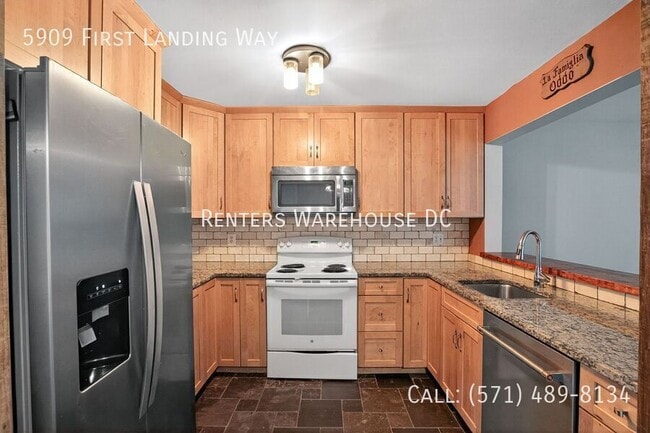 Building Photo - 5909 First Lndg Wy