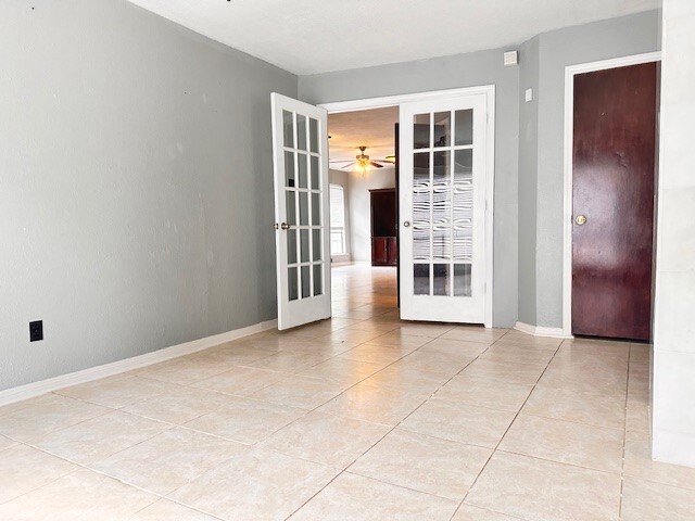 Building Photo - 12923 Skymeadow Dr