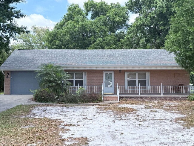 Building Photo - 2 Bedroom & 2Bathroom in Spring Lake