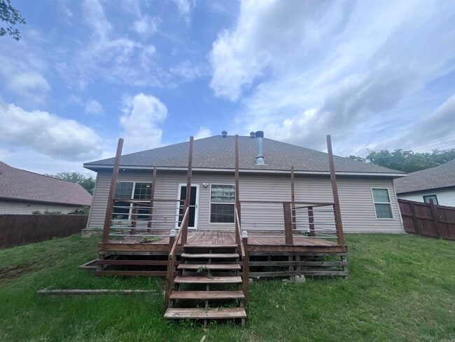 Building Photo - 516 Crepe Myrtle Loop