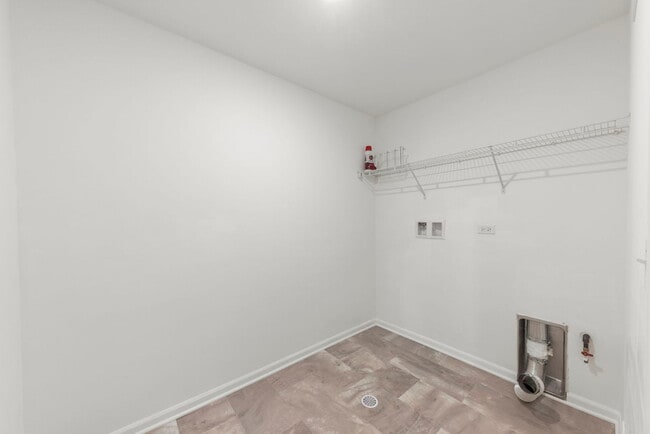 Building Photo - 4219 Chelsea Mnr Cir