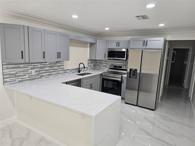 Building Photo - 3800 NW 110th Ave