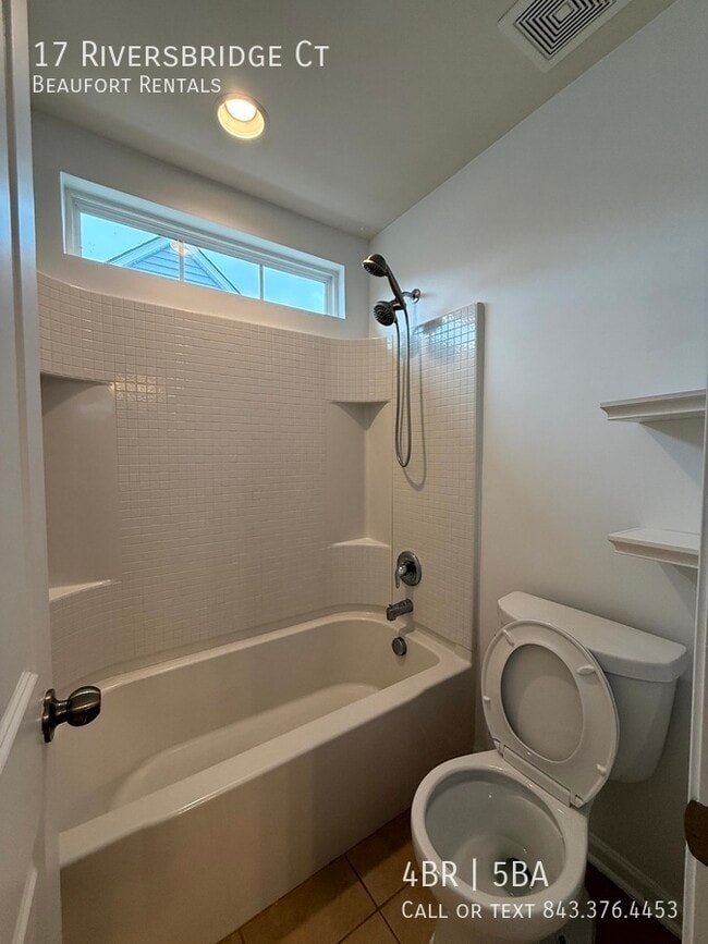 Building Photo - 17 Riversbridge Ct