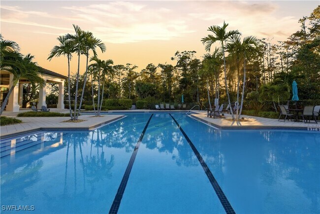 Building Photo - 4573 Tamarind Way