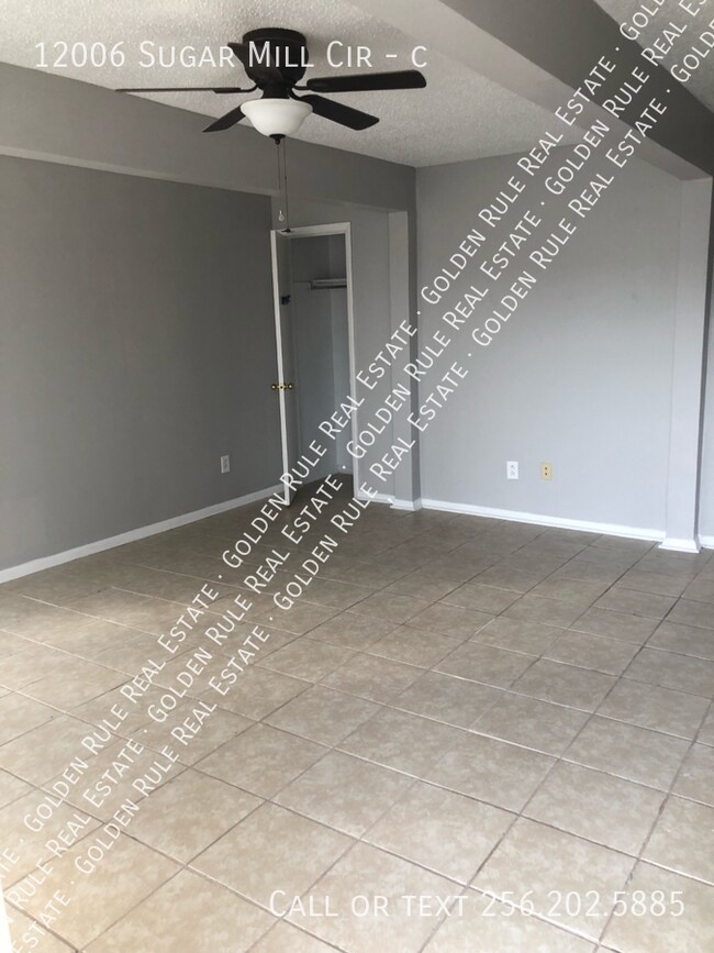 Building Photo - 12006 Sugar Mill Cir