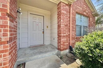 Building Photo - 108 Amber Ridge Dr