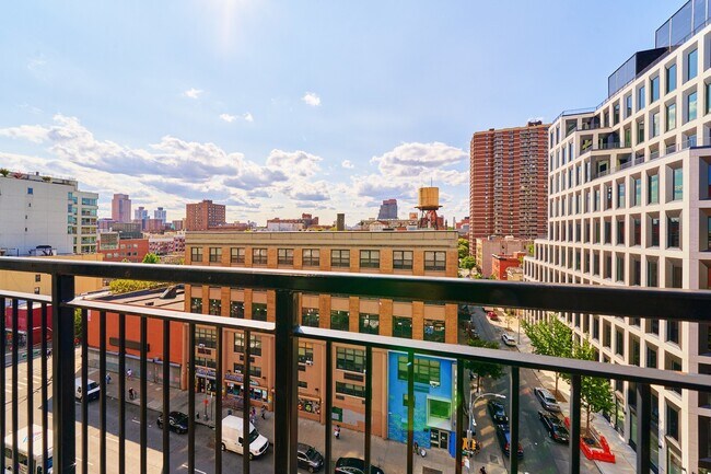 Building Photo - Gorgeous Two Bedroom with Floor to Ceiling Windows