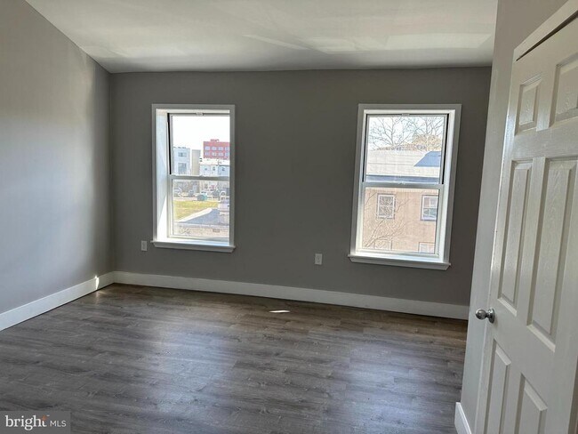 Building Photo - 1512 N 4th St