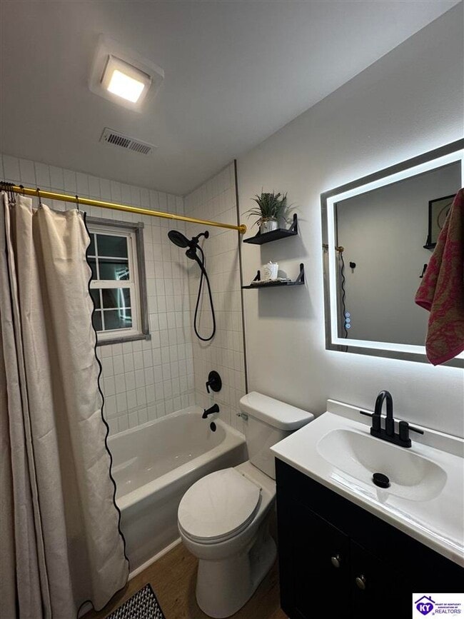 Building Photo - 564 St John Church Rd