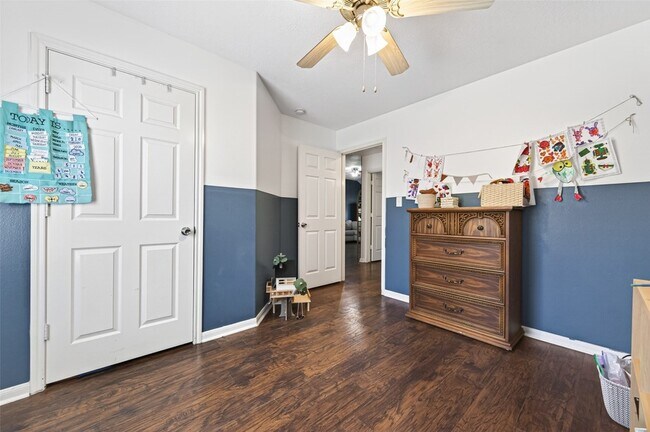 Building Photo - 10391 Royal Magnolia Dr