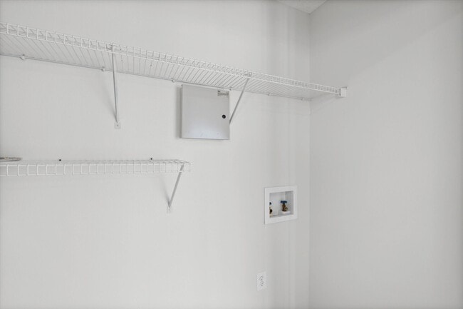 Building Photo - 605 Westchase Ct S