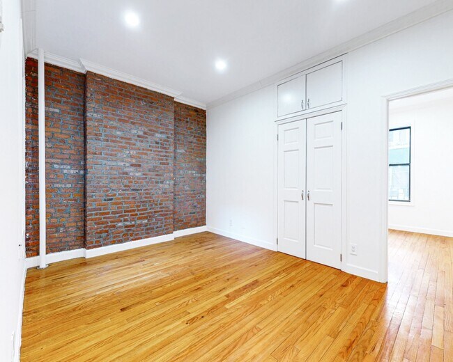 Building Photo - West 147th Street